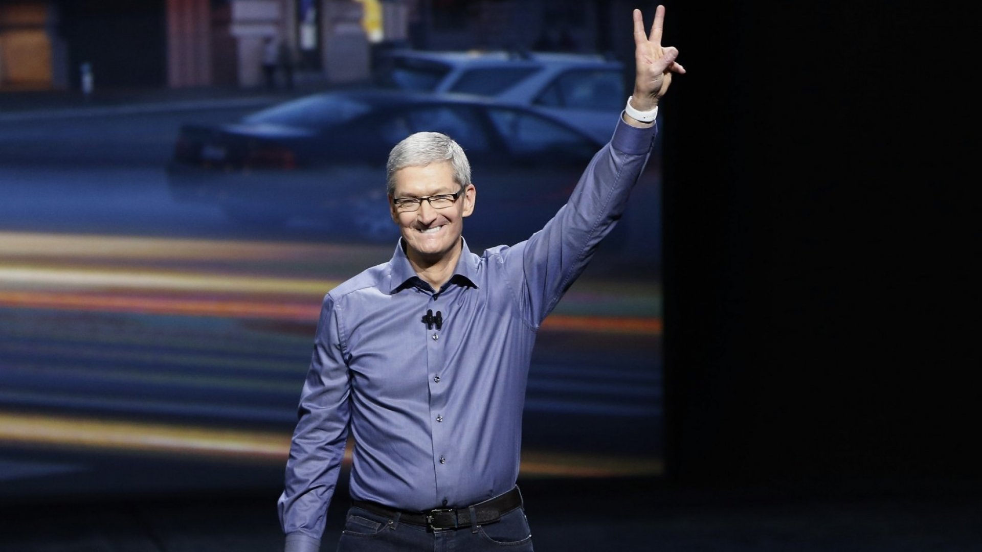 CEO Apple nhận thu nhập 63 triệu USD trong năm 2023