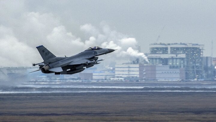 Nhiều vụ tai nạn xảy ra liên quan đến máy bay F-16 gần đây.