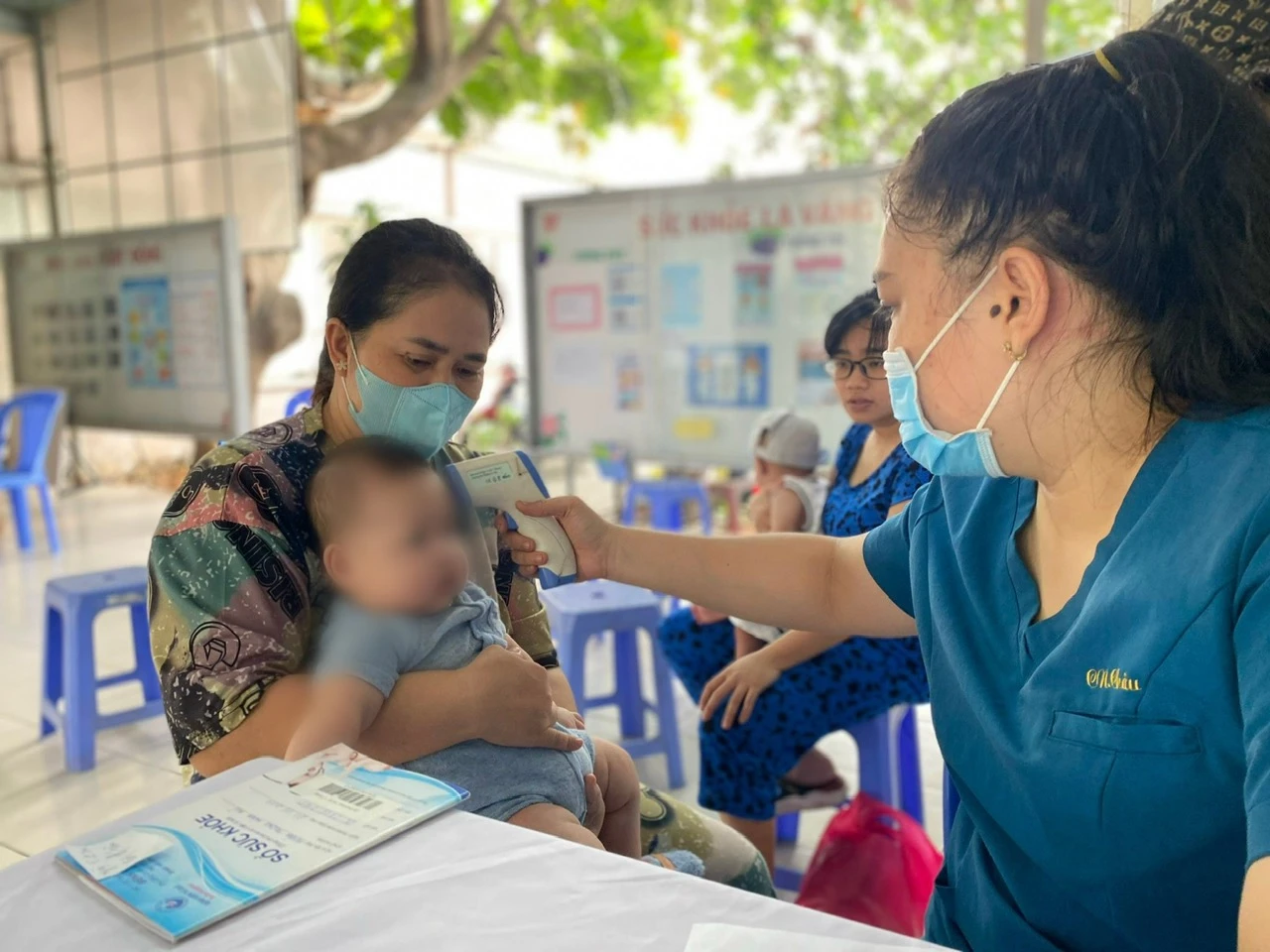 Những điều cần biết khi cho trẻ tiêm vắc xin 5 trong 1- Ảnh 1. Những điều cần biết khi cho trẻ tiêm vắc xin 5 trong 1- Ảnh 1.