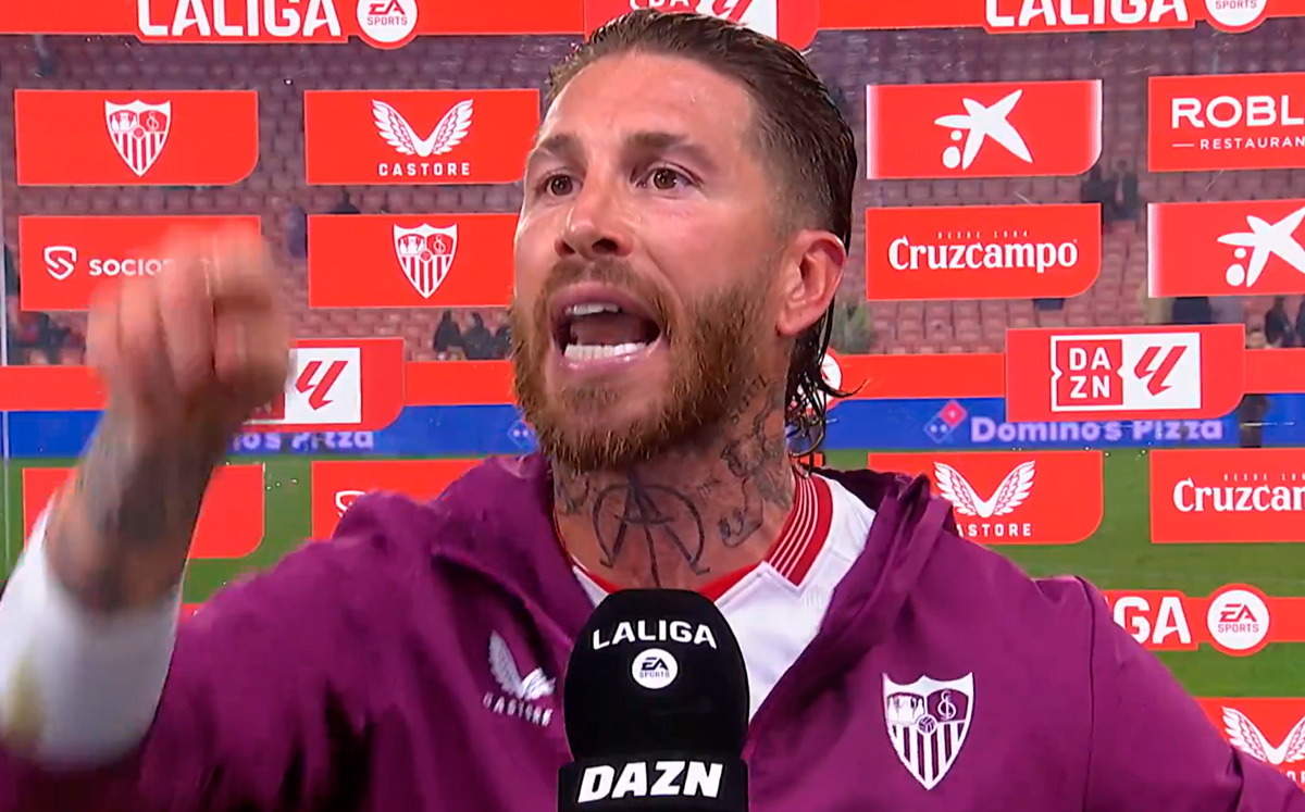 Sevilla thua trận, Sergio Ramos dừng phỏng vấn và mắng CĐV nhà- Ảnh 1. Sevilla thua trận, Sergio Ramos dừng phỏng vấn và mắng CĐV nhà- Ảnh 1.