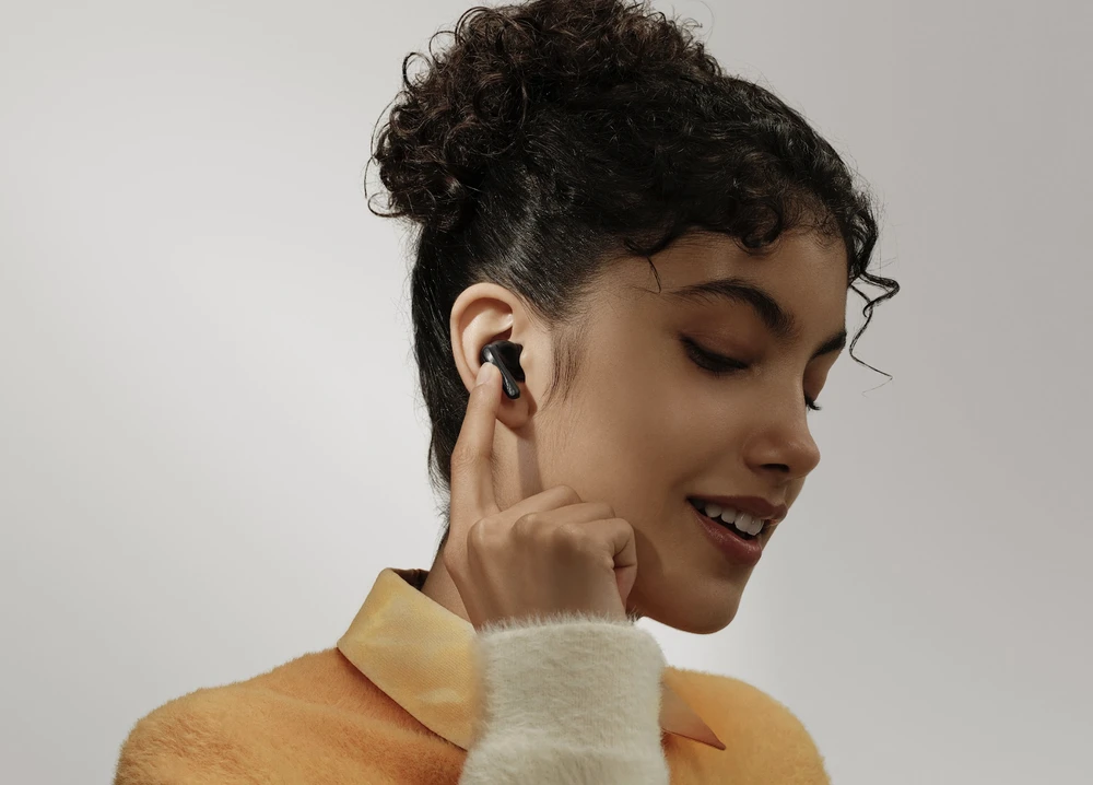 Redmi Buds 5 and Redmi Buds 5 Pro wireless headphones with automatic noise  cancellation, battery life up to 40 hours 