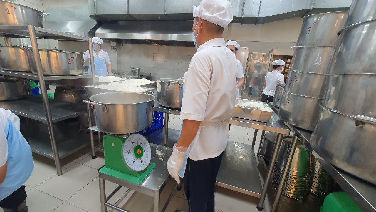 Tết nào cho nhân viên trường học?- Ảnh 1. Tết nào cho nhân viên trường học?- Ảnh 1.