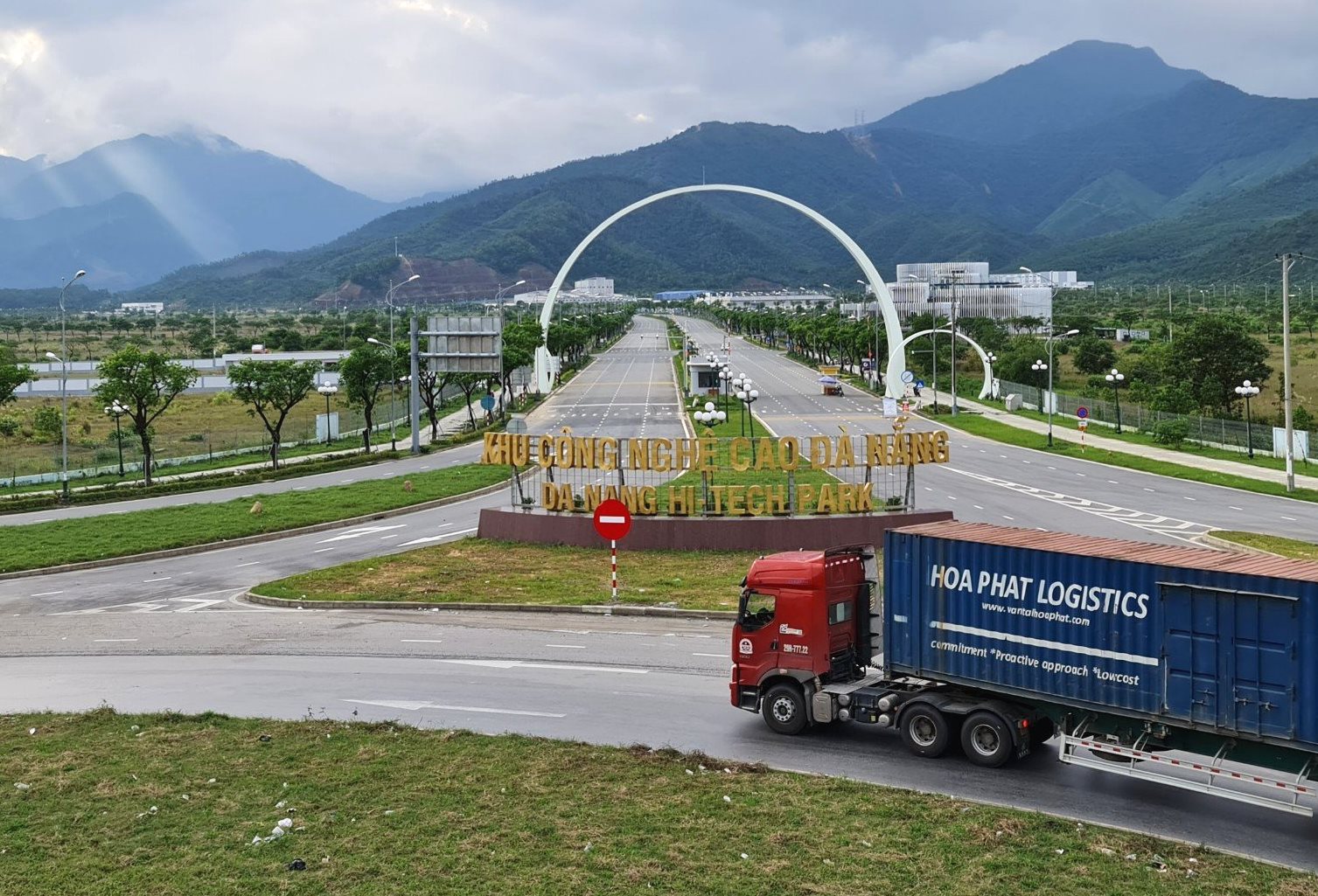 Thêm dự án 20 triệu USD đầu tư nhà máy linh kiện máy bay tại Đà Nẵng- Ảnh 1. Thêm dự án 20 triệu USD đầu tư nhà máy linh kiện máy bay tại Đà Nẵng- Ảnh 1.
