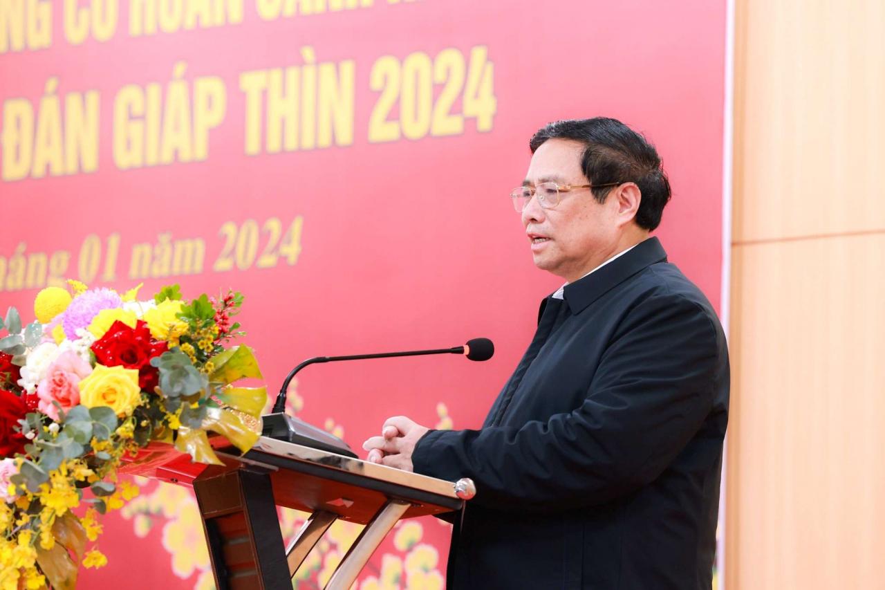 Thu-Tuong-Tang-Qua-C-03-3 - Vietnam.vn Thủ tướng Phạm Minh Chính phát biểu tại buổi gặp gỡ, tặng quà công nhân lao động. Ảnh: Nguyễn Hải