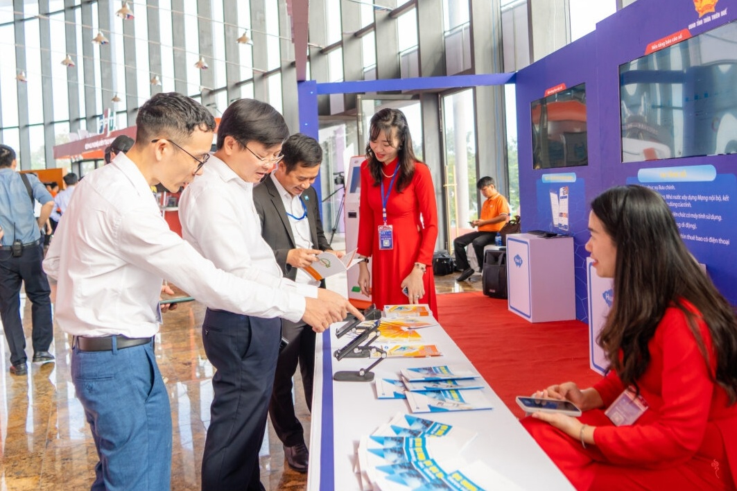 thua thien hue to chuc tuan le chuyen doi so hue 2023 hinh 1