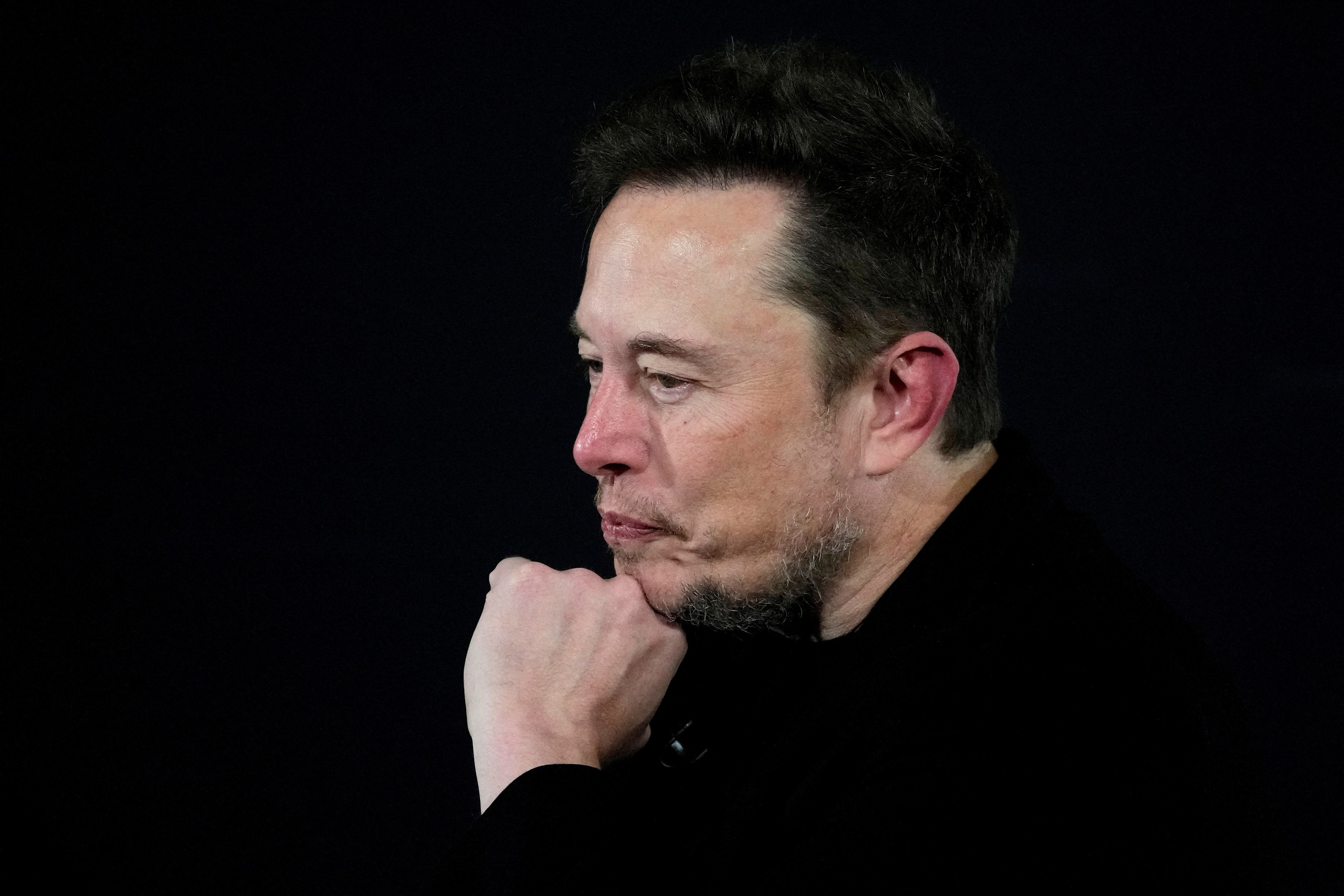 Tỉ phú Elon Musk muốn ưu tiên video trên nền tảng X- Ảnh 1. Tỉ phú Elon Musk muốn ưu tiên video trên nền tảng X- Ảnh 1.