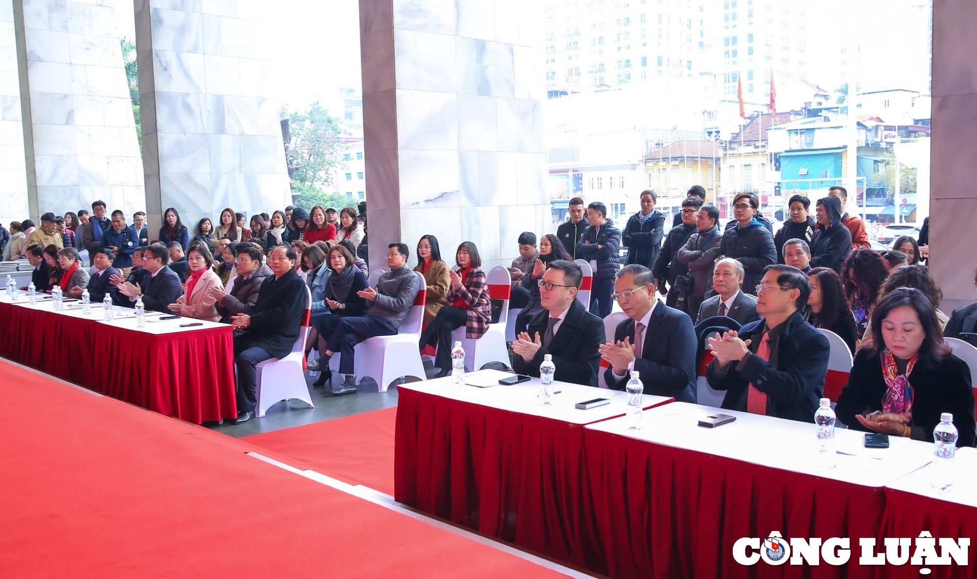tung bung khai mac hoi bao xuan giap thin ha noi 2024 hinh 1