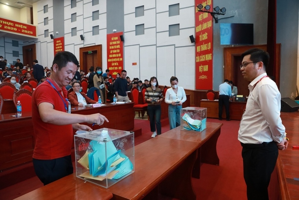 Vụ trúng đấu giá đất hơn 4 tỷ đồng/m2 ở Mê Linh: Chi tiết gây nhầm lẫn - 1 Vụ trúng đấu giá đất hơn 4 tỷ đồng/m2 ở Mê Linh: Chi tiết gây nhầm lẫn - 1