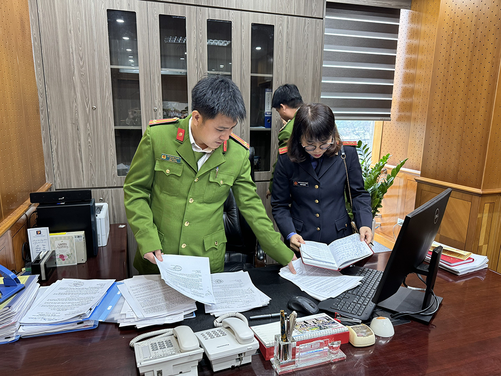 dang-kiem-3-620 - Vietnam.vn dang kiem 3.png