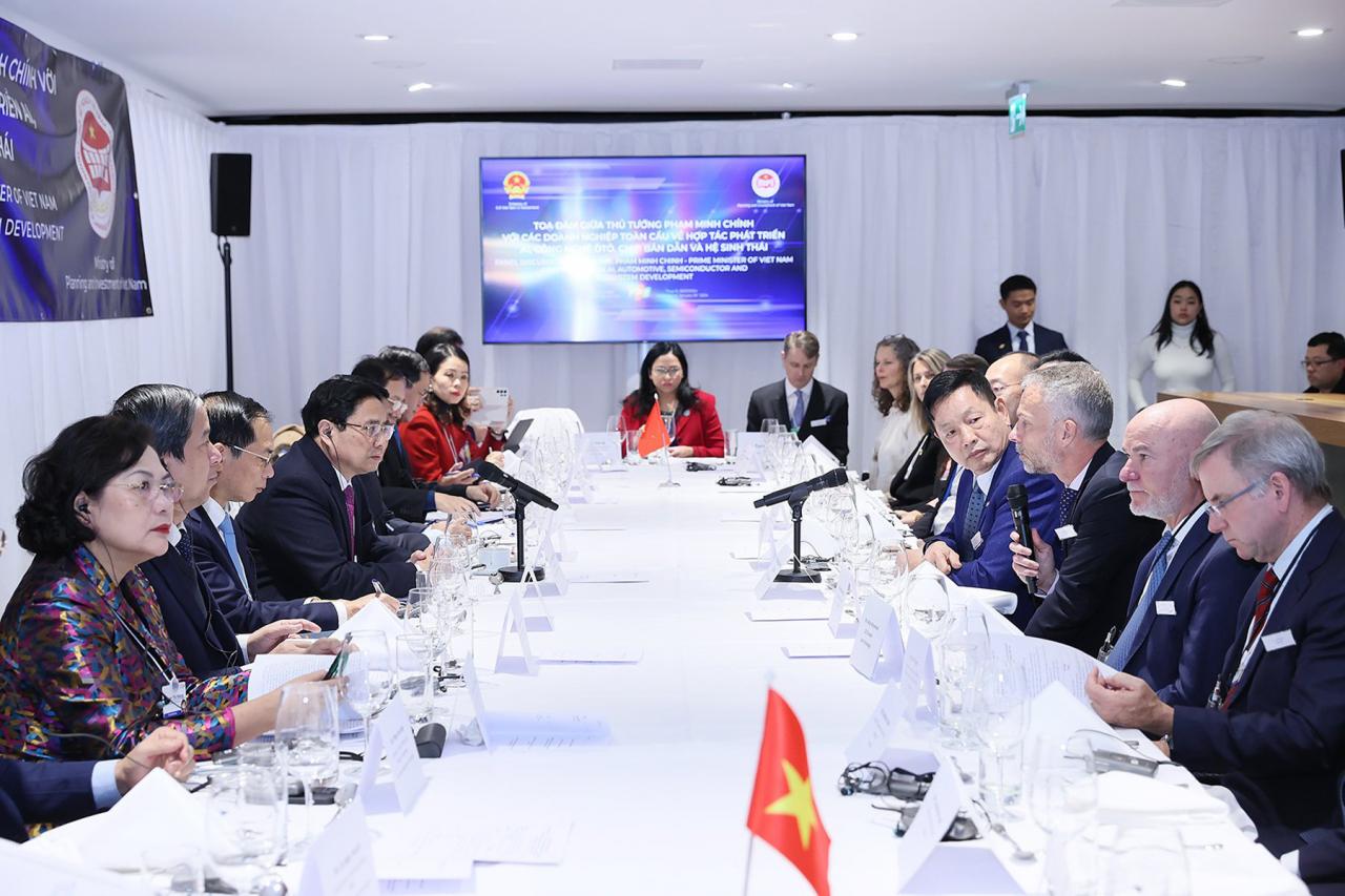 dien-dan-davos-530 - Vietnam.vn dien dan davos.jpg
