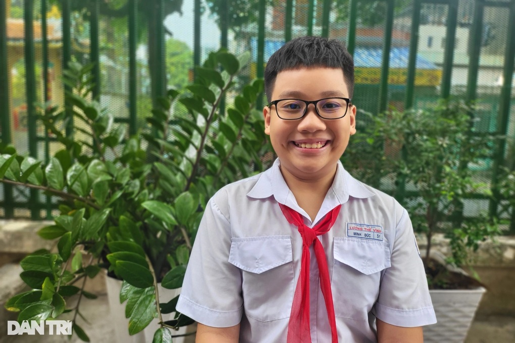 Cậu bé lớp 5 thi lần đầu đạt IELTS 7.5, không học thêm ở trung tâm - 1 Cậu bé lớp 5 thi lần đầu đạt IELTS 7.5, không học thêm ở trung tâm - 1