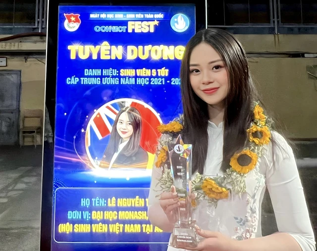 Cô gái 22 tuổi đạt học bổng tiến sĩ trị giá hơn 4 tỉ đồng- Ảnh 1. - Vietnam.vn Cô gái 22 tuổi đạt học bổng tiến sĩ trị giá hơn 4 tỉ đồng- Ảnh 1.