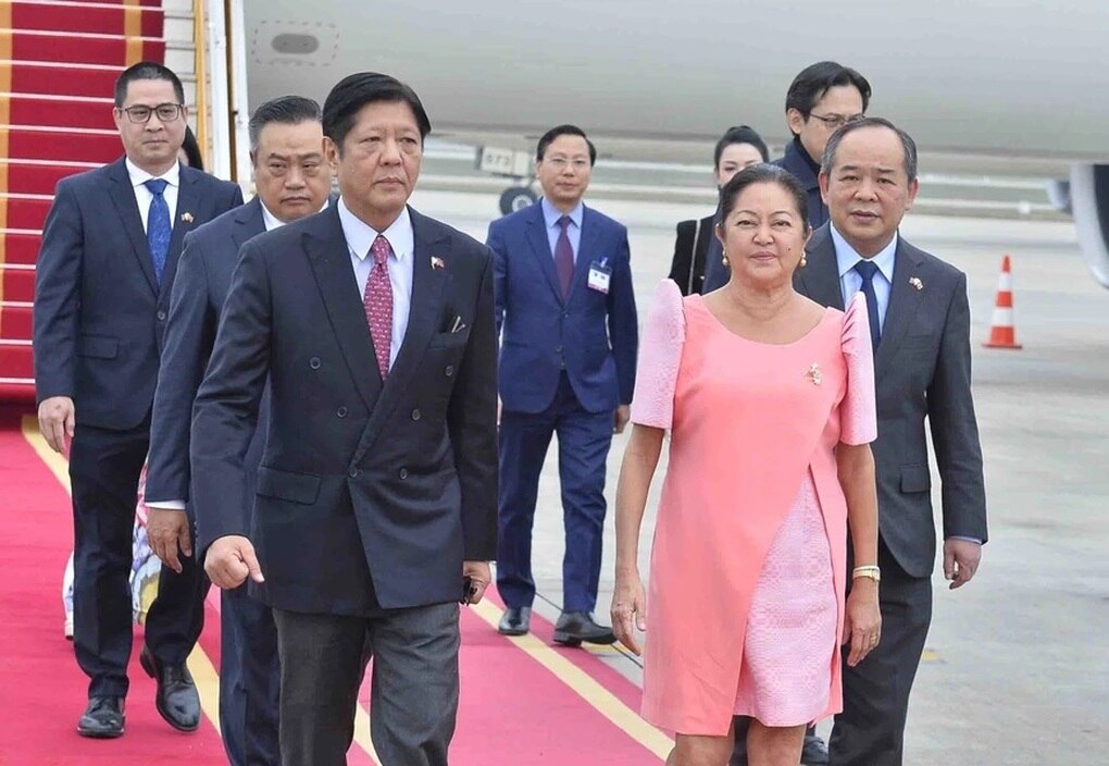 Tổng thống Philippines và Phu nhân bắt đầu chuyến thăm Việt Nam - 1