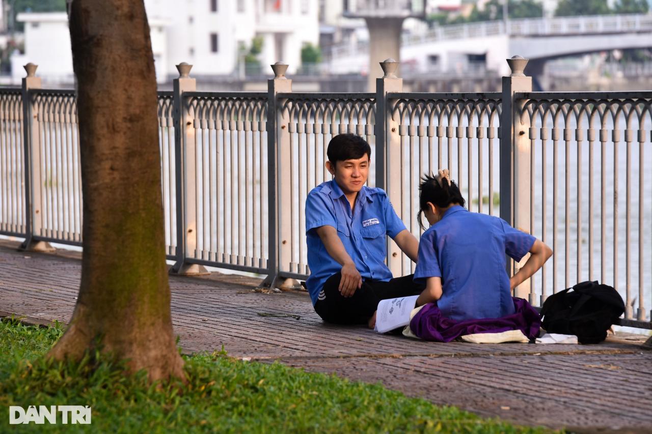Mùa đẹp nhất trong năm ở TPHCM - 11 - Vietnam.vn Mùa đẹp nhất trong năm ở TPHCM - 11