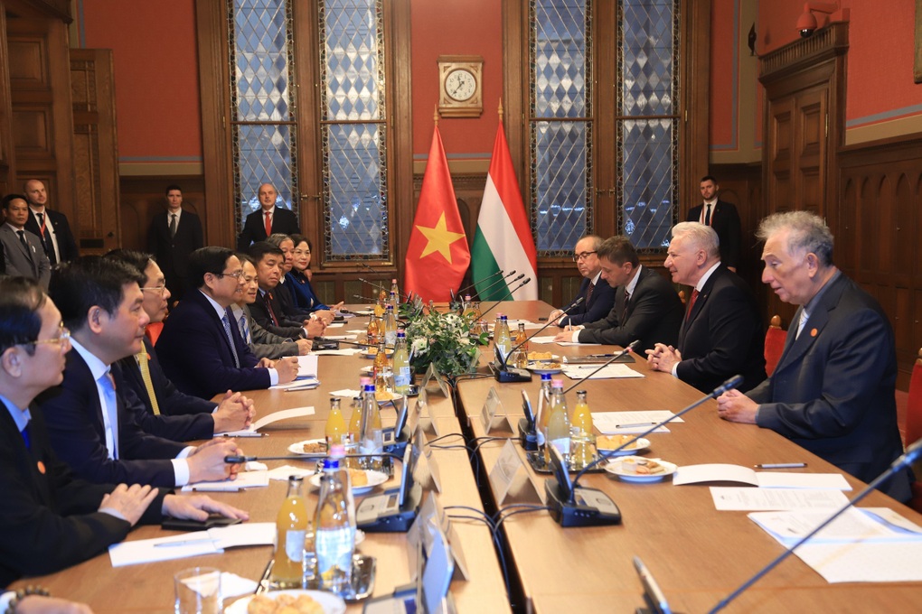 Việt Nam là đối tác ưu tiên trong chính sách hướng Đông của Hungary - 2 - Vietnam.vn Việt Nam là đối tác ưu tiên trong chính sách hướng Đông của Hungary - 2