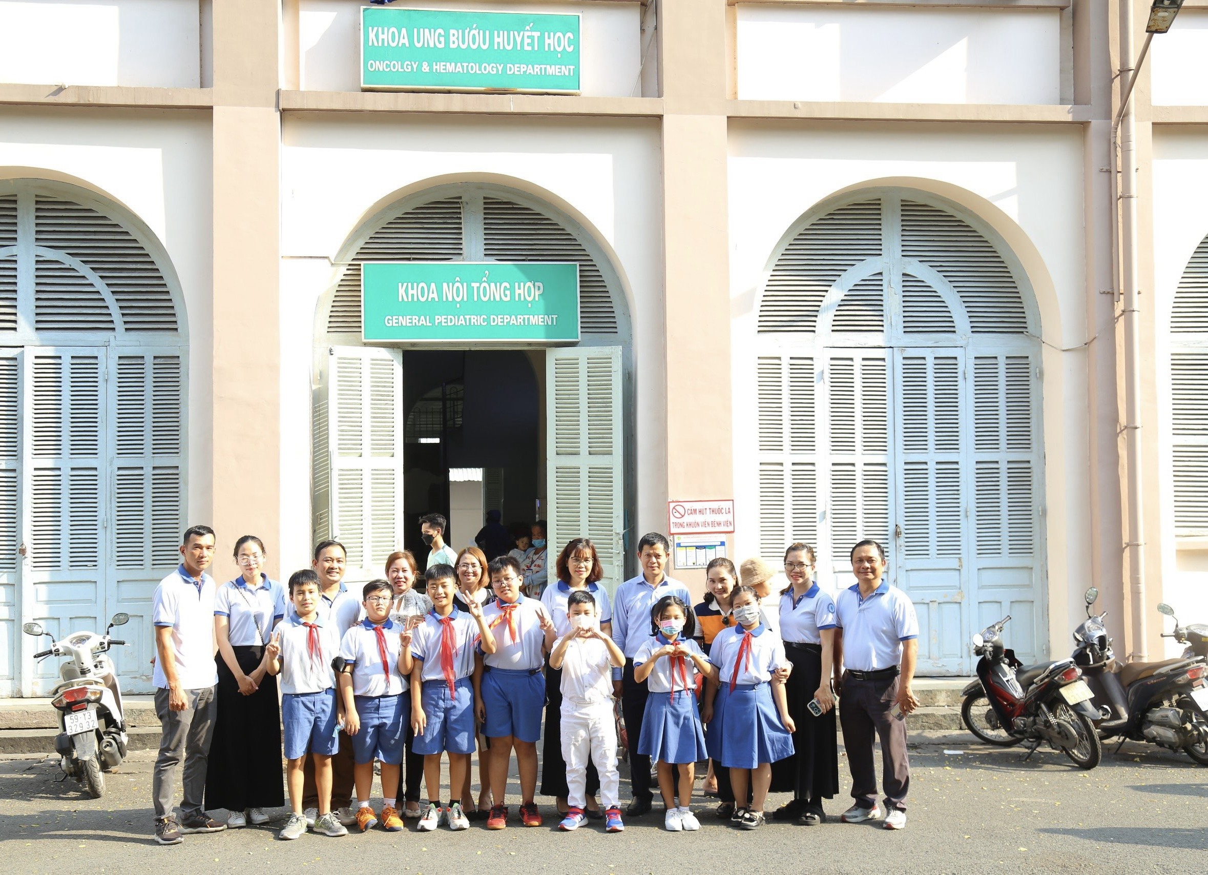 Học sinh TP.HCM bơi xuồng, gói bánh… đón tết dân gian- Ảnh 16. Học sinh TP.HCM bơi xuồng, gói bánh… đón tết dân gian- Ảnh 16.