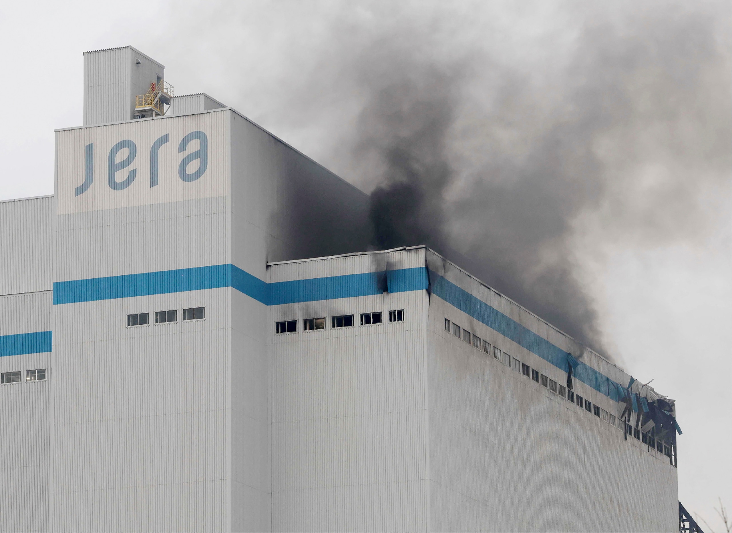 Cháy nổ nhà máy nhiệt điện lớn tại Nhật Bản- Ảnh 3.
