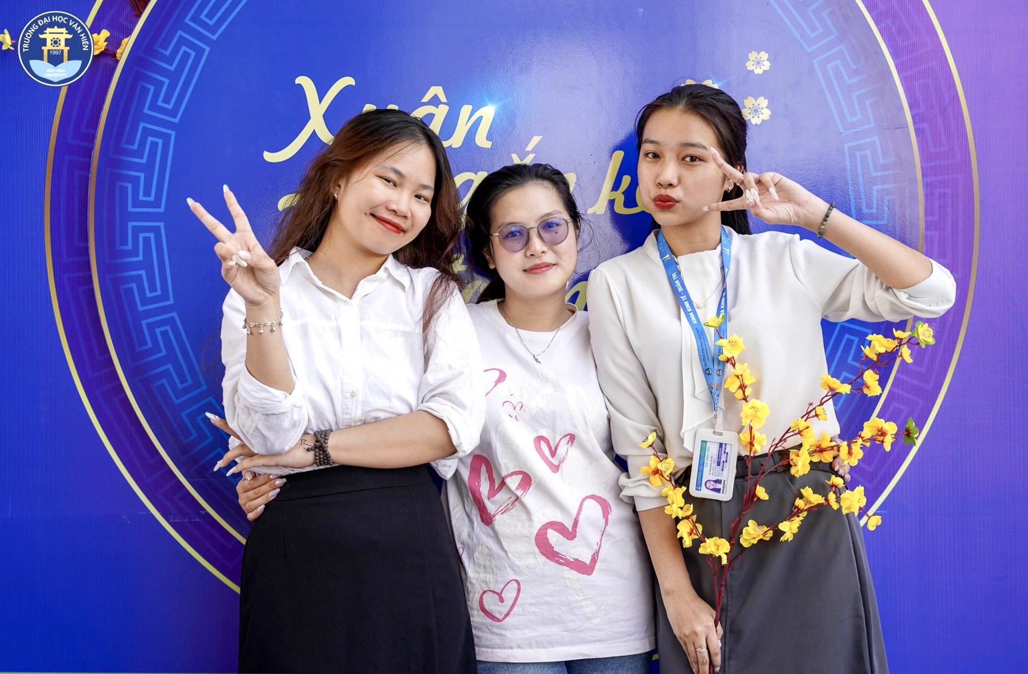 Rộn ràng không gian tết tại giảng đường ĐH- Ảnh 15. Rộn ràng không gian tết tại giảng đường ĐH- Ảnh 15.
