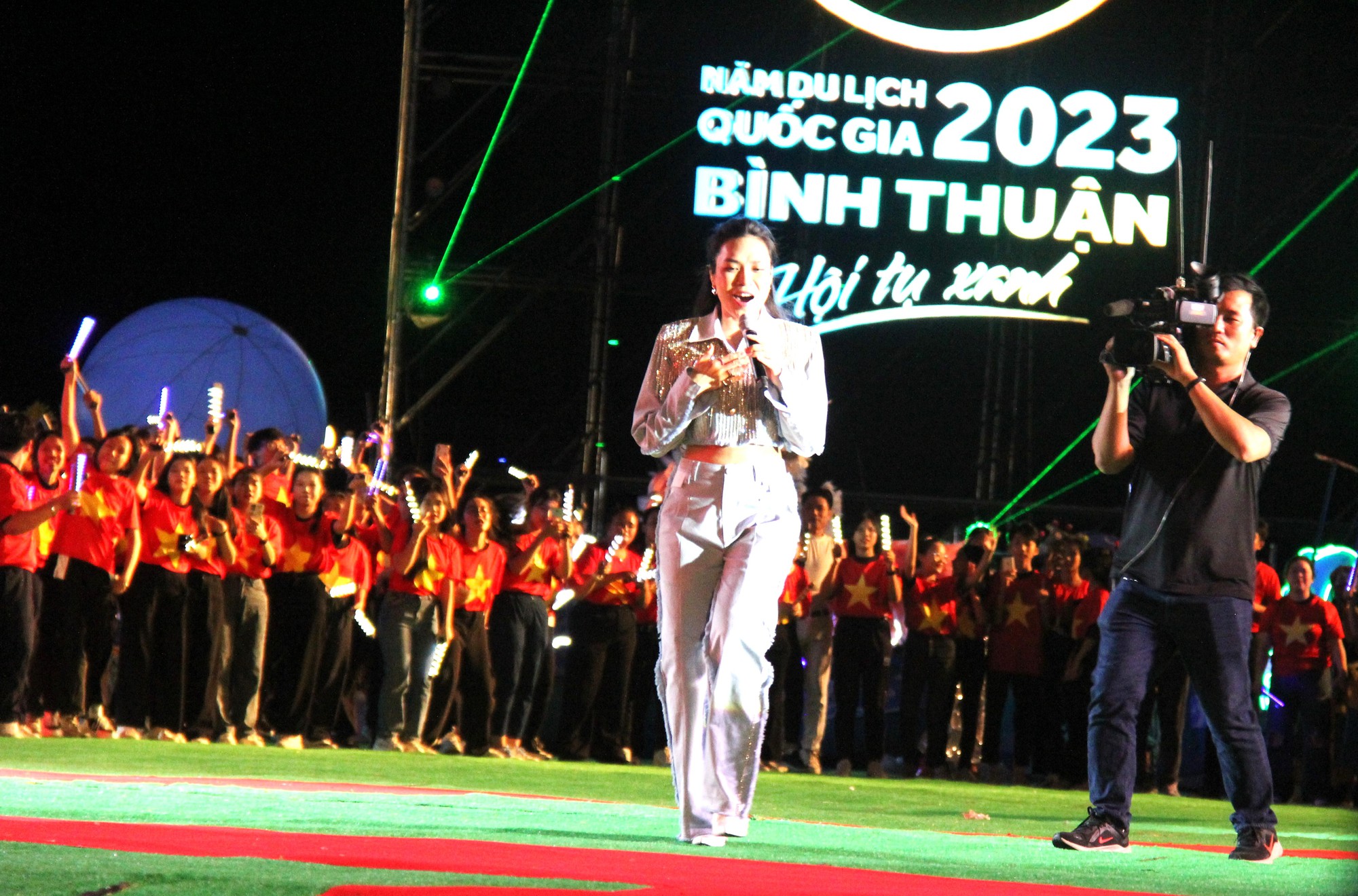 Du lịch Bình Thuận bội thu trong năm du lịch Quốc gia 2023 - Ảnh 3.