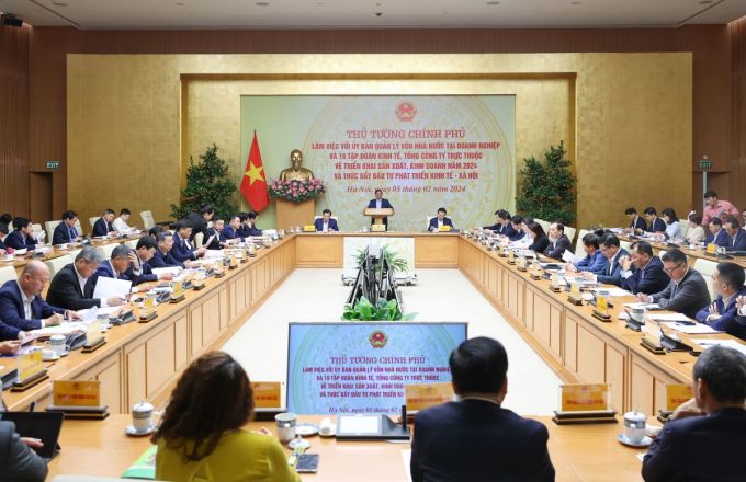 Thủ tướng Phạm Minh Chính họp với 19 tập đoàn, torong công ty, ngày 5/2. Ảnh: VGP
