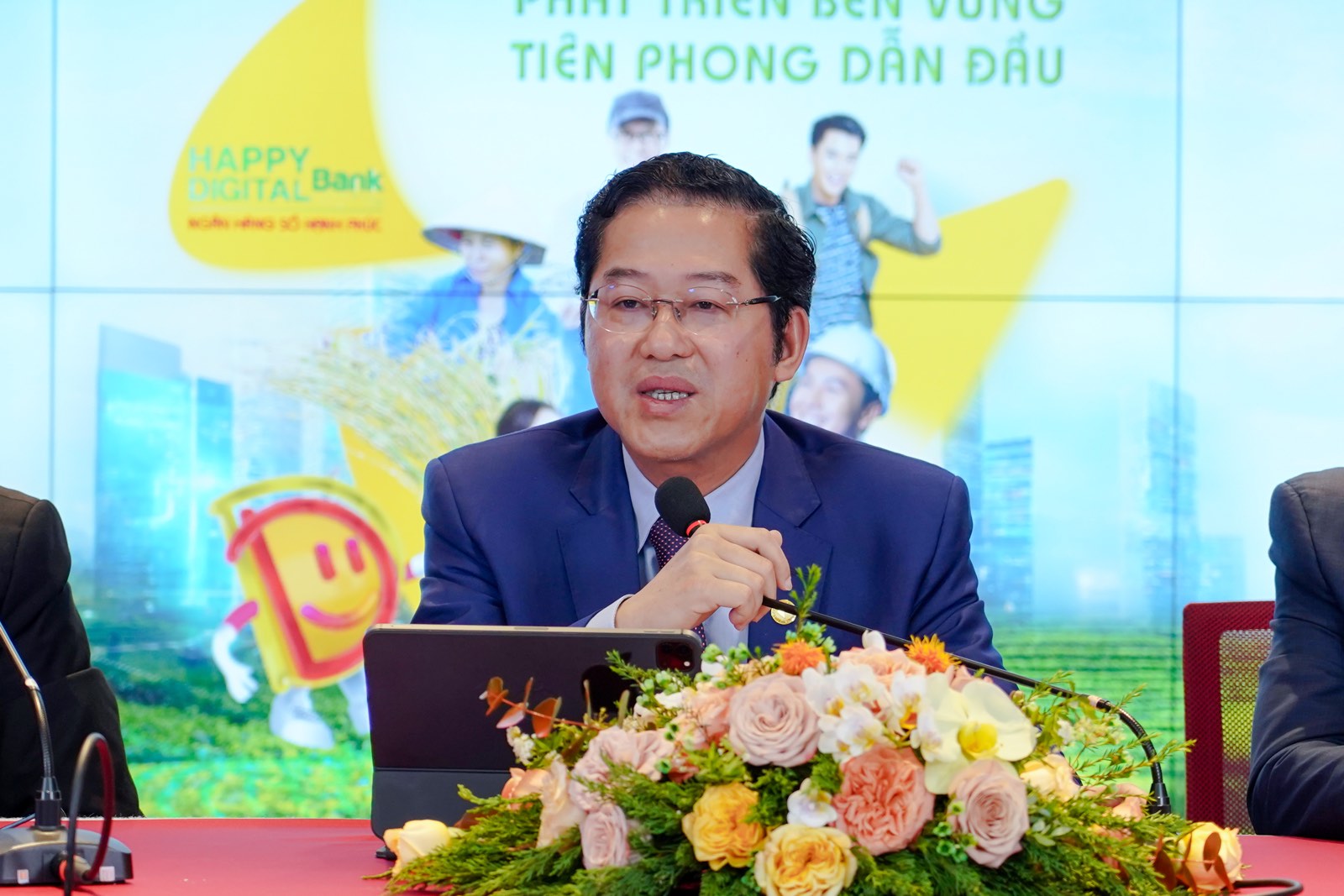 Hội nghị nhà đầu tư HDBank: tiếp tục định hướng tăng trưởng cao, bền vững- Ảnh 2. Hội nghị nhà đầu tư HDBank: tiếp tục định hướng tăng trưởng cao, bền vững- Ảnh 2.
