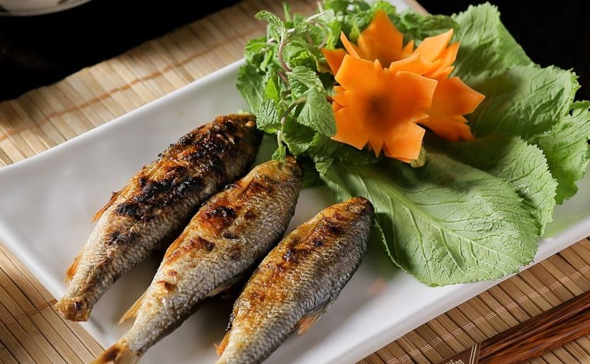 Thơm ngon cá mát sông Giăng- Ảnh 2. Thơm ngon cá mát sông Giăng- Ảnh 2.