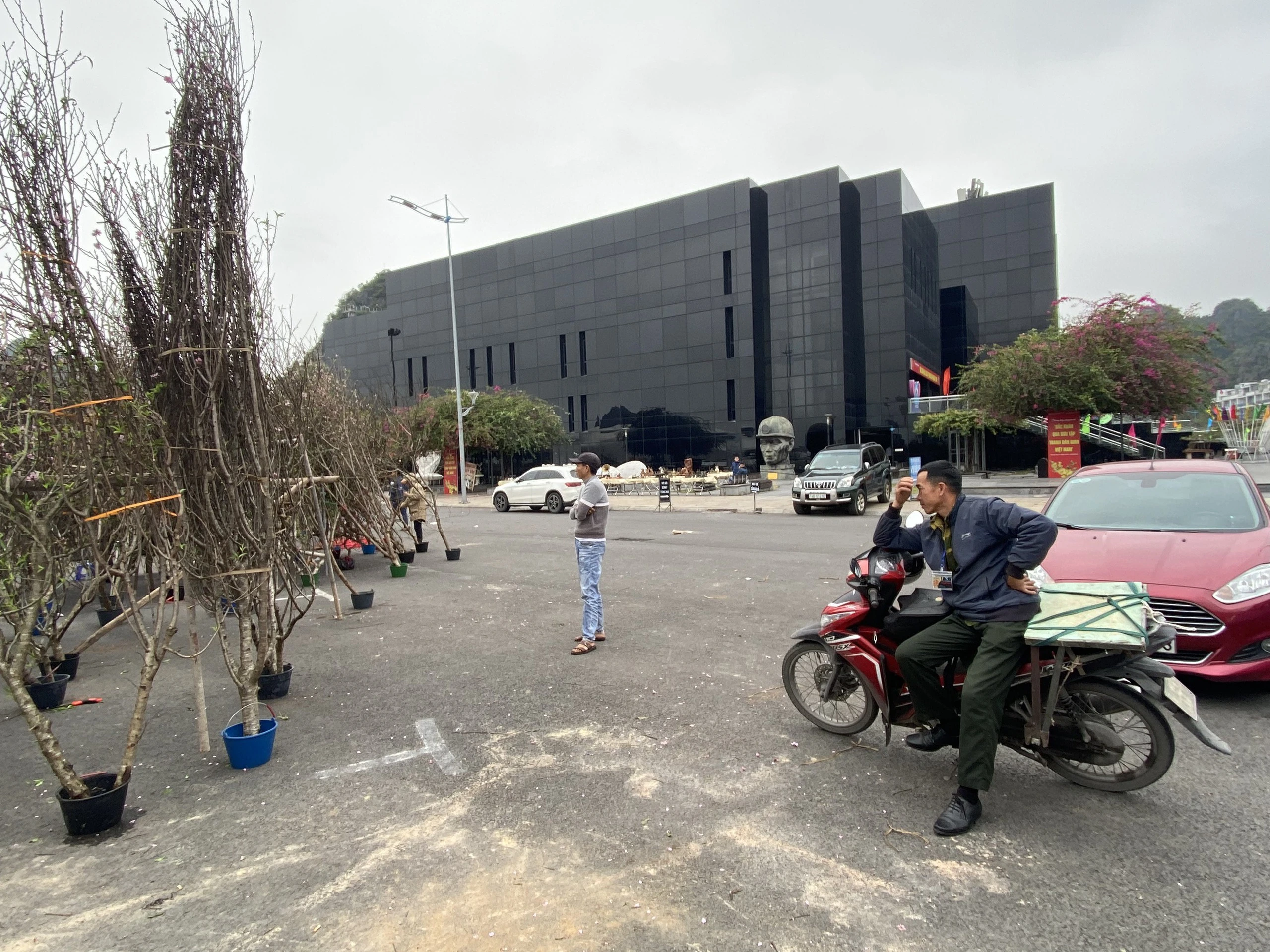 Những chuyến xe chở Những chuyến xe chở