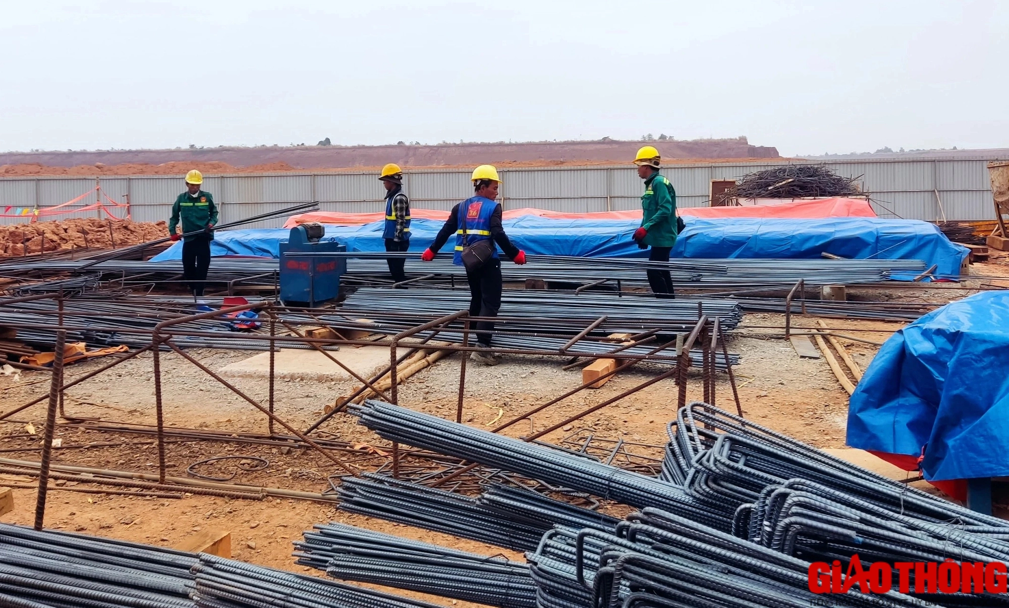 Đón giao thừa ở đại công trường sân bay Long Thành- Ảnh 8. Đón giao thừa ở đại công trường sân bay Long Thành- Ảnh 8.