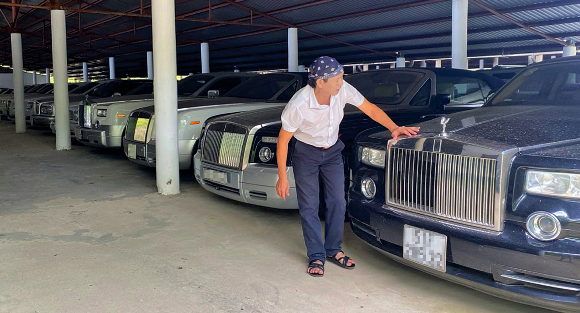 “Đột nhập” gara nghìn tỷ của đại gia Đặng Lê Nguyên Vũ- Ảnh 3. “Đột nhập” gara nghìn tỷ của đại gia Đặng Lê Nguyên Vũ- Ảnh 3.