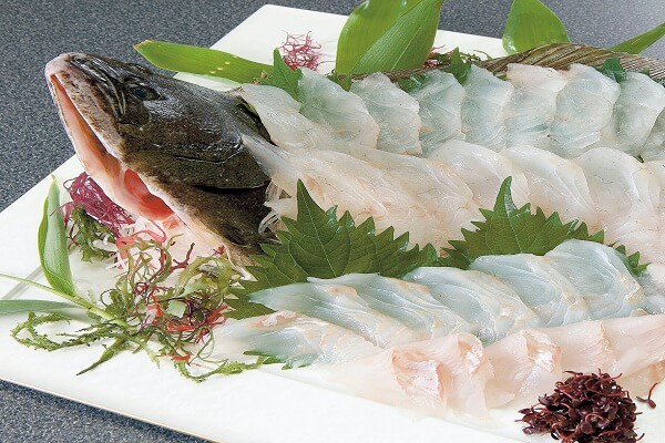 Loại cá "bảo bối" ít xương siêu đắt, hấp 5 phút đã có món ngon - Ảnh 3. Loại cá "bảo bối" ít xương siêu đắt, hấp 5 phút đã có món ngon - Ảnh 3.