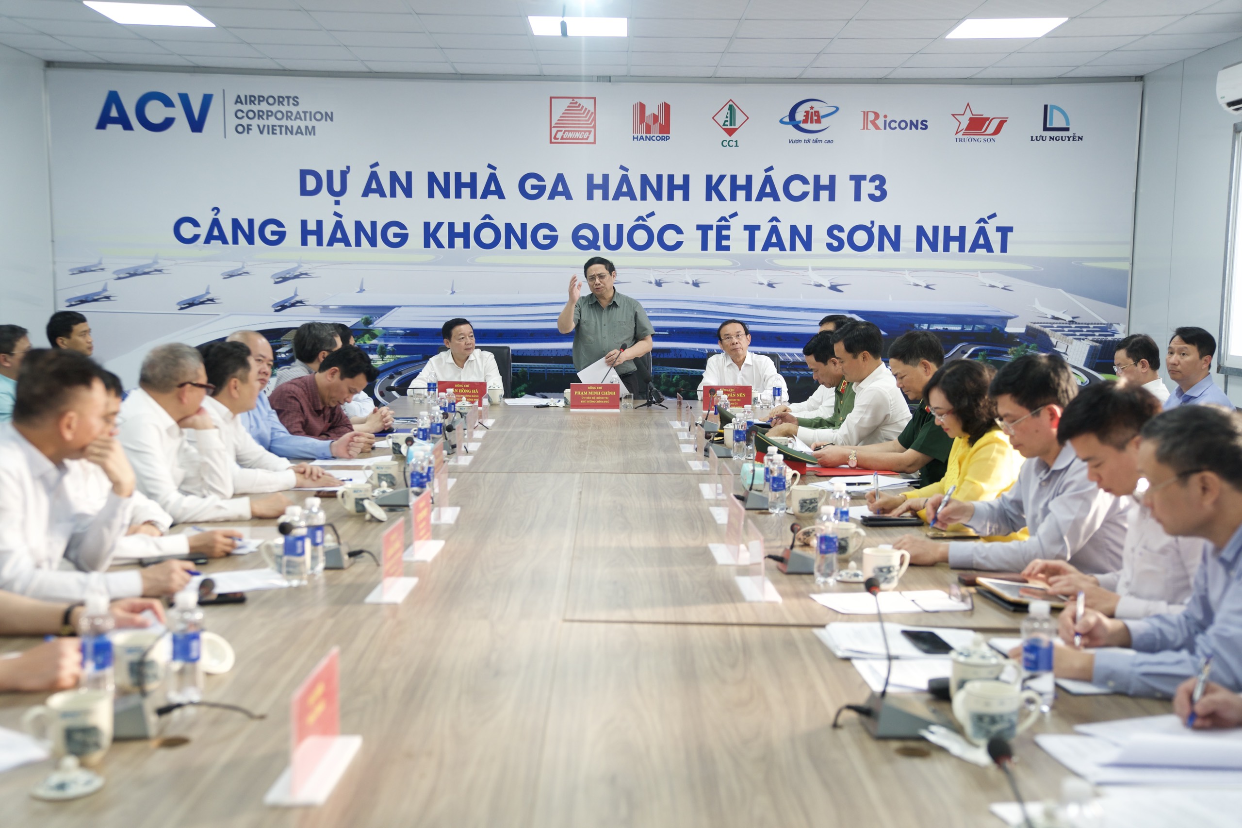 Động lực mới từ chuyến thị sát dự án giao thông đầu năm của Thủ tướng- Ảnh 5. Động lực mới từ chuyến thị sát dự án giao thông đầu năm của Thủ tướng- Ảnh 5.