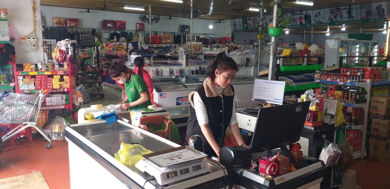 Rộn ràng sắc Xuân trên cung đường mới mở ở đất Mỏ- Ảnh 2. Rộn ràng sắc Xuân trên cung đường mới mở ở đất Mỏ- Ảnh 2.