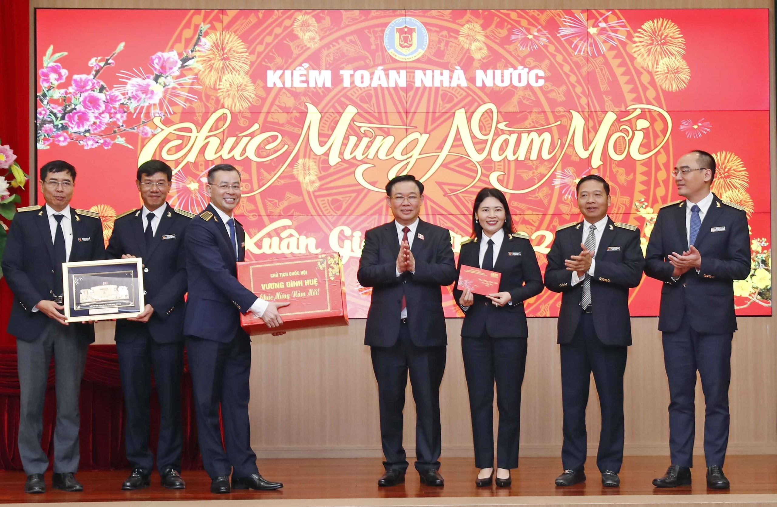 Chủ tịch Quốc hội nói về 'mối lương duyên' với Kiểm toán Nhà nước- Ảnh 2. Chủ tịch Quốc hội nói về 'mối lương duyên' với Kiểm toán Nhà nước- Ảnh 2.