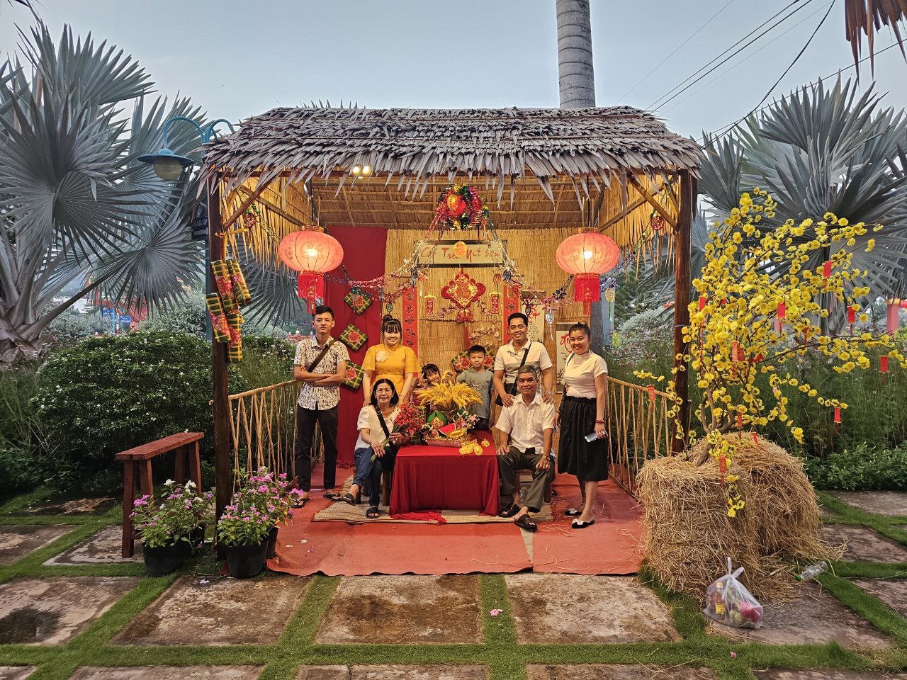 Địa điểm hành hương lý tưởng cho du khách khi đến Châu Đốc- Ảnh 13. Địa điểm hành hương lý tưởng cho du khách khi đến Châu Đốc- Ảnh 13.