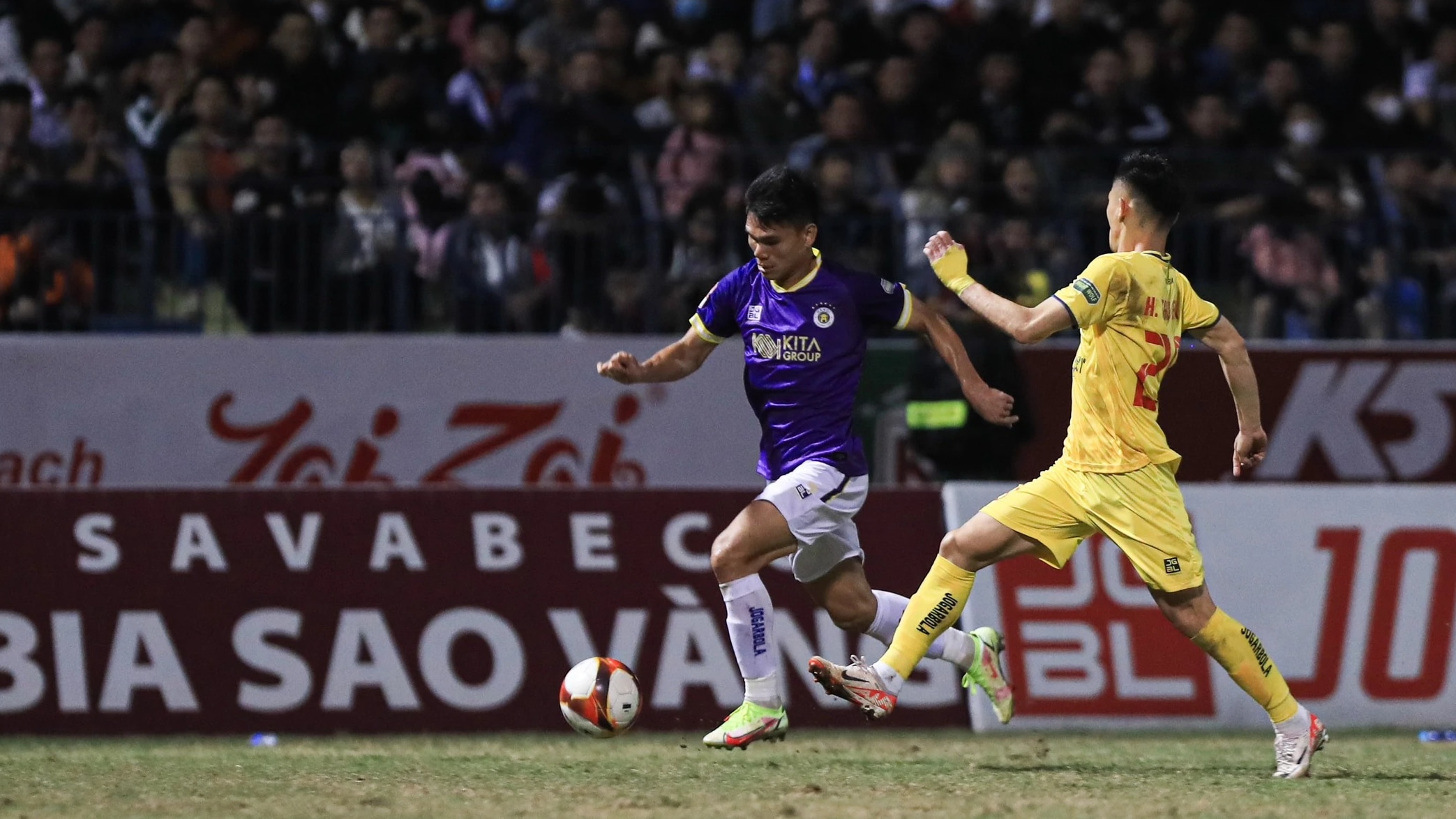 HLV Popov hiến kế phát triển bóng đá Việt Nam sau trận thắng Hà Nội- Ảnh 4.