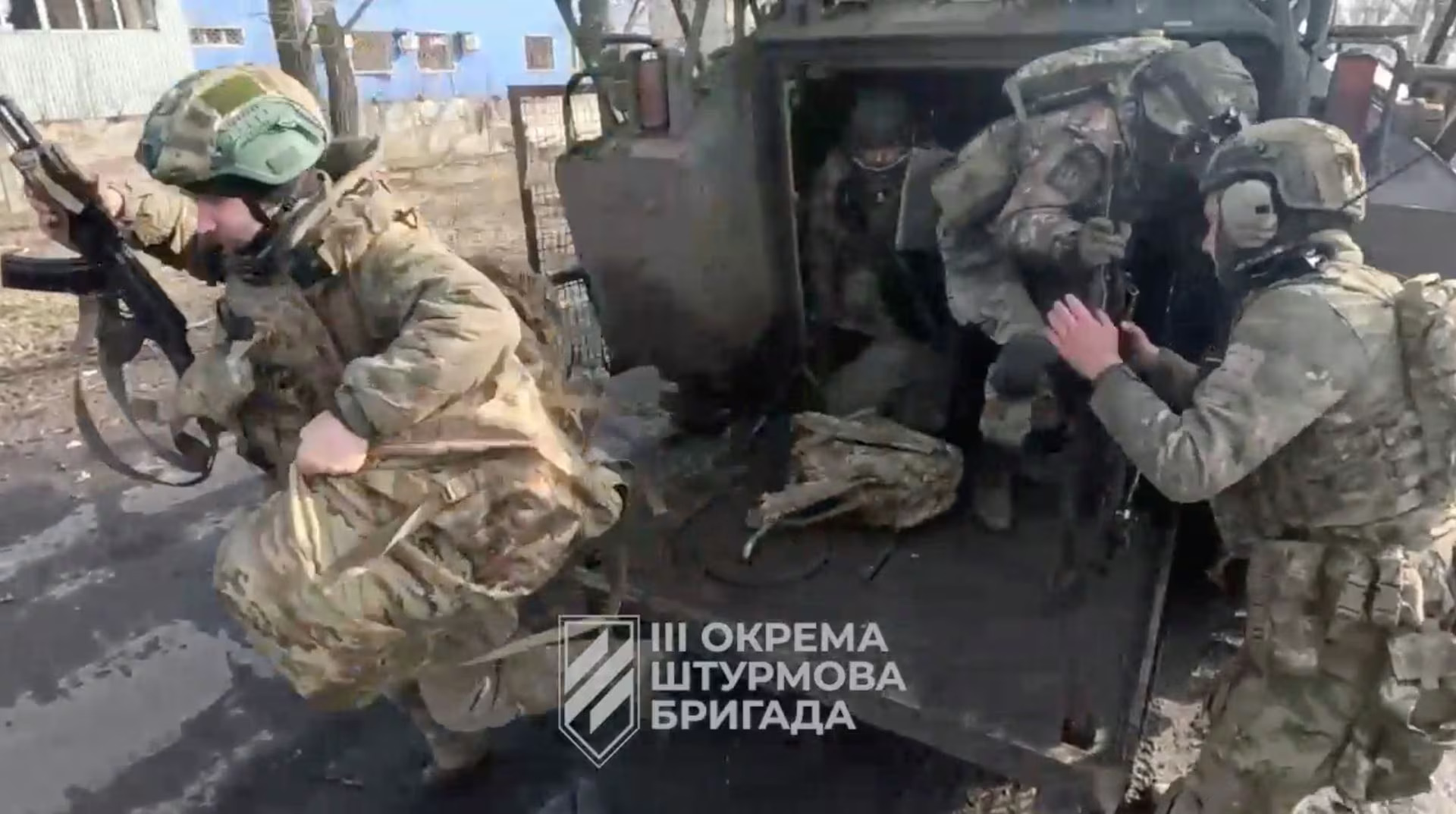 Chiến sự Ukraine ngày 724: Kyiv nói Nga 'phải trả giá' để đổi lấy Avdiivka- Ảnh 2. Chiến sự Ukraine ngày 724: Kyiv nói Nga 'phải trả giá' để đổi lấy Avdiivka- Ảnh 2.
