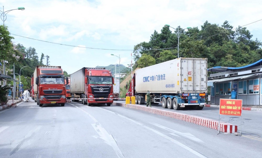 Lạng Sơn: Hàng chục nghìn tấn nông sản được thông quan trong Tết Giáp Thìn