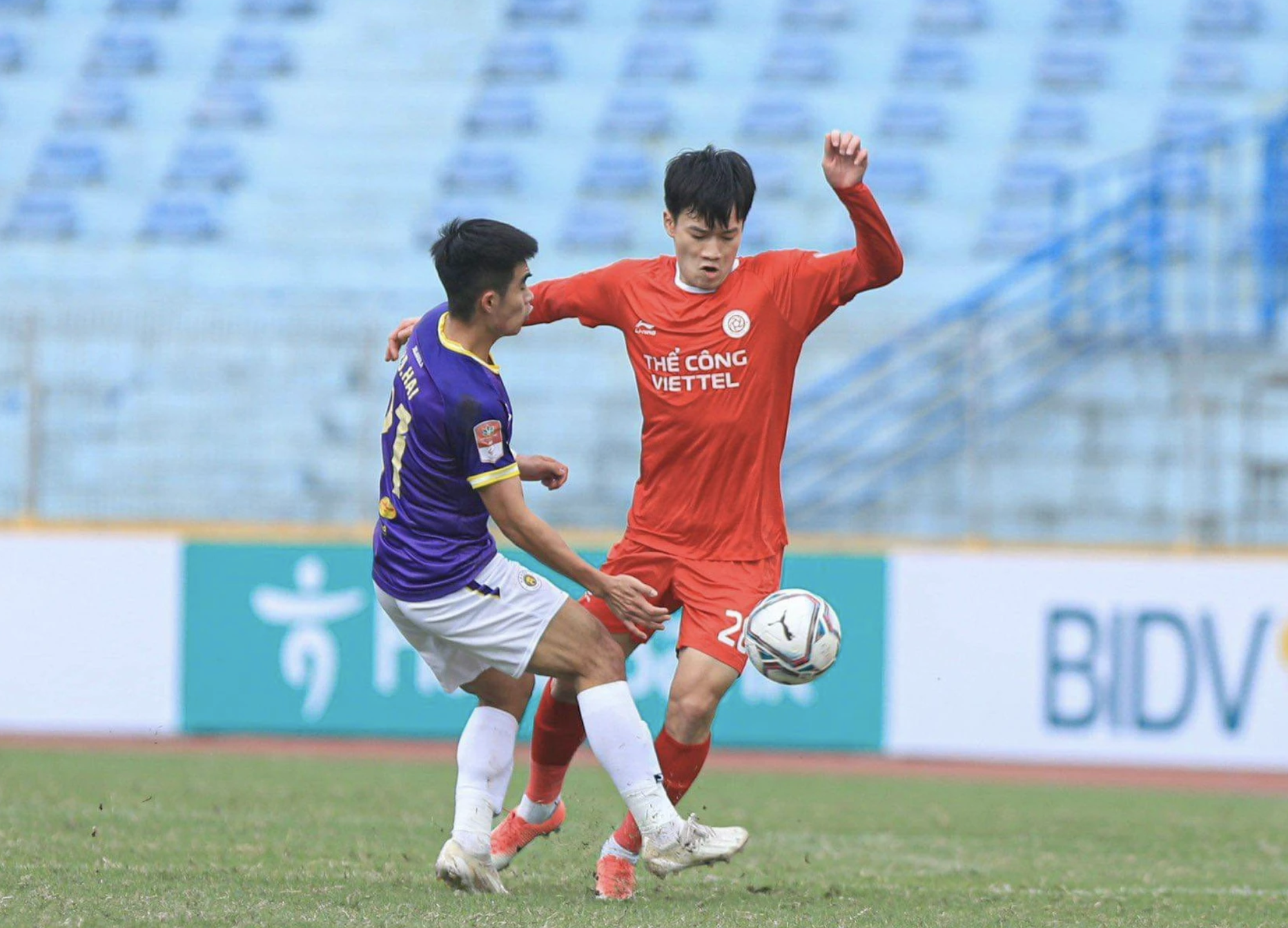 Nguyễn Hoàng Đức lần thứ 2 giành Quả bóng vàng Việt Nam: Tuổi 26 rực rỡ!- Ảnh 7. Nguyễn Hoàng Đức lần thứ 2 giành Quả bóng vàng Việt Nam: Tuổi 26 rực rỡ!- Ảnh 7.