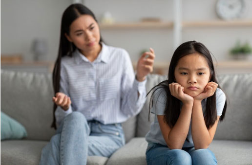 Bố mẹ đang kìm hãm động lực học tập của trẻ khi thường xuyên nói điều này với con mà cứ ngỡ đó là động lực thúc đẩy - Ảnh 2. Bố mẹ đang kìm hãm động lực học tập của trẻ khi thường xuyên nói điều này với con mà cứ ngỡ đó là động lực thúc đẩy - Ảnh 2.