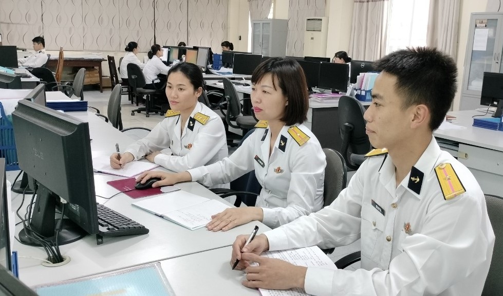 viết tiếp giấc mơ về những tấm bản đồ biển, đảo việt nam hình ảnh 3 viet tiep giac mo ve nhung tam ban do bien, dao viet nam hinh anh 3