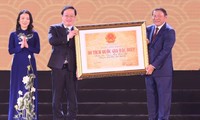 Đền thờ vua Mai Hắc Đế nhận bằng xếp hạng di tích Quốc gia đặc biệt