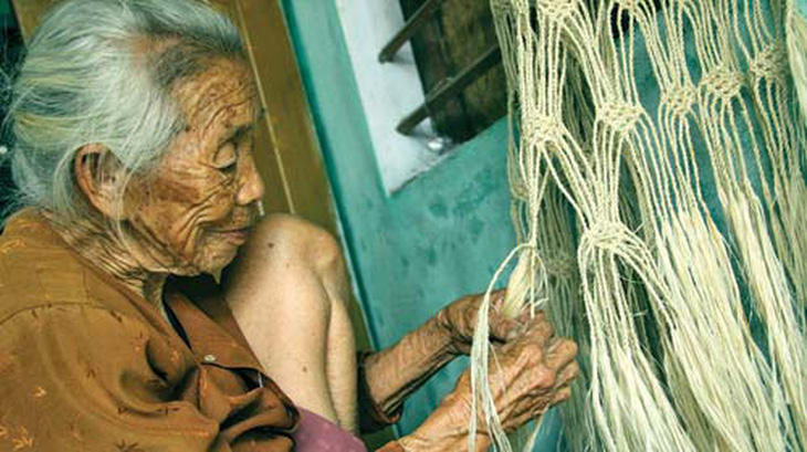 Nghề đan võng và nghề dựng nhà tre, dừa được đưa vào danh mục di sản- Ảnh 3. Võng ngô đồng