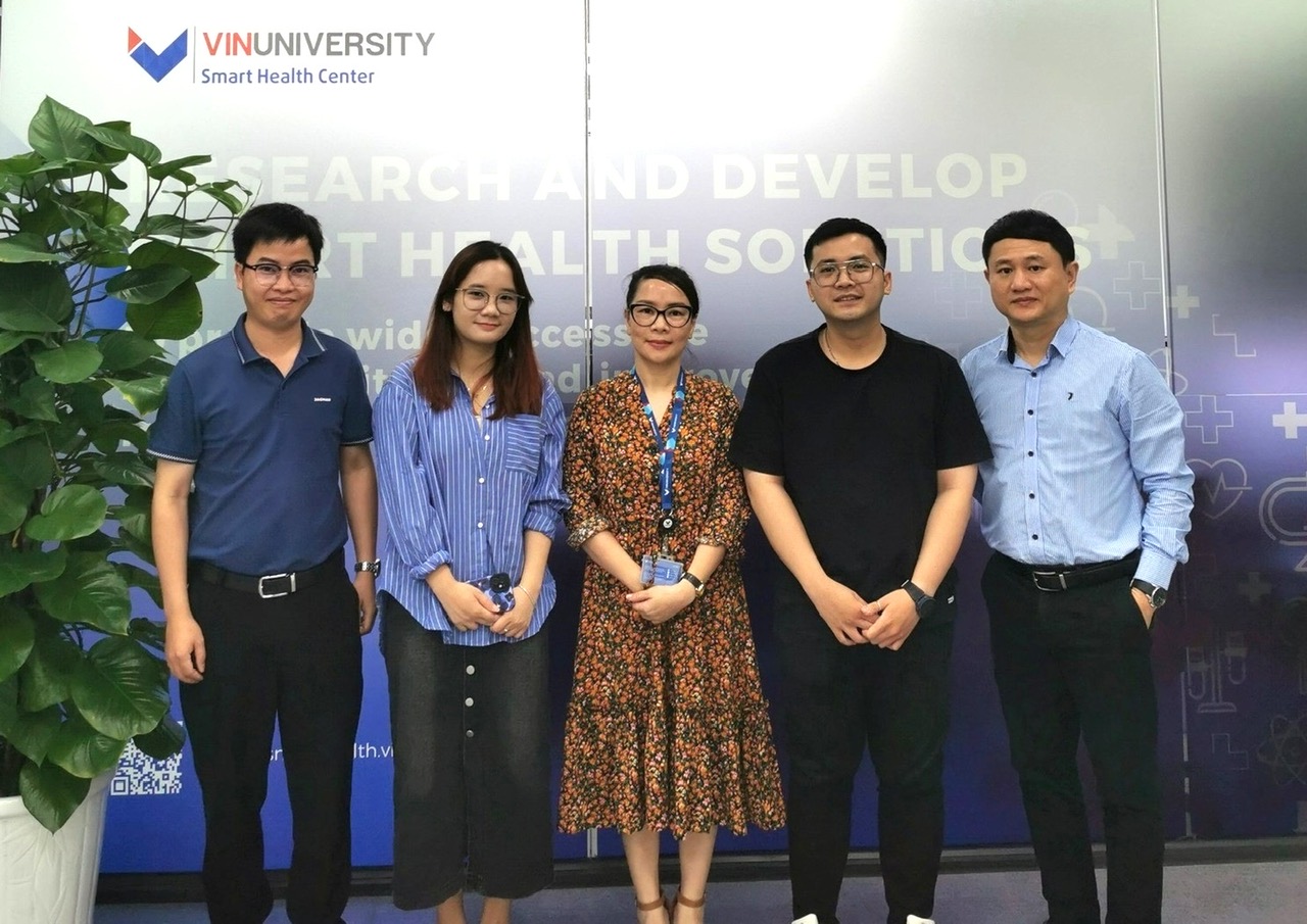 Nhà khoa học trẻ nhất Giải thưởng Quả cầu vàng: 'Đây là công việc rất đáng làm' - Ảnh 4. Nhà khoa học trẻ nhất Giải thưởng Quả cầu vàng: 'Đây là công việc rất đáng làm' - Ảnh 4.