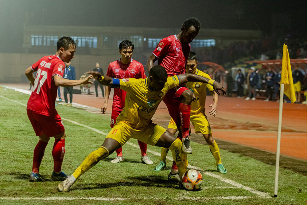 Bảng xếp hạng V-League 2023-2024 mới nhất: Các đội mạnh tăng tốc- Ảnh 3. Bảng xếp hạng V-League 2023-2024 mới nhất: Các đội mạnh tăng tốc- Ảnh 3.