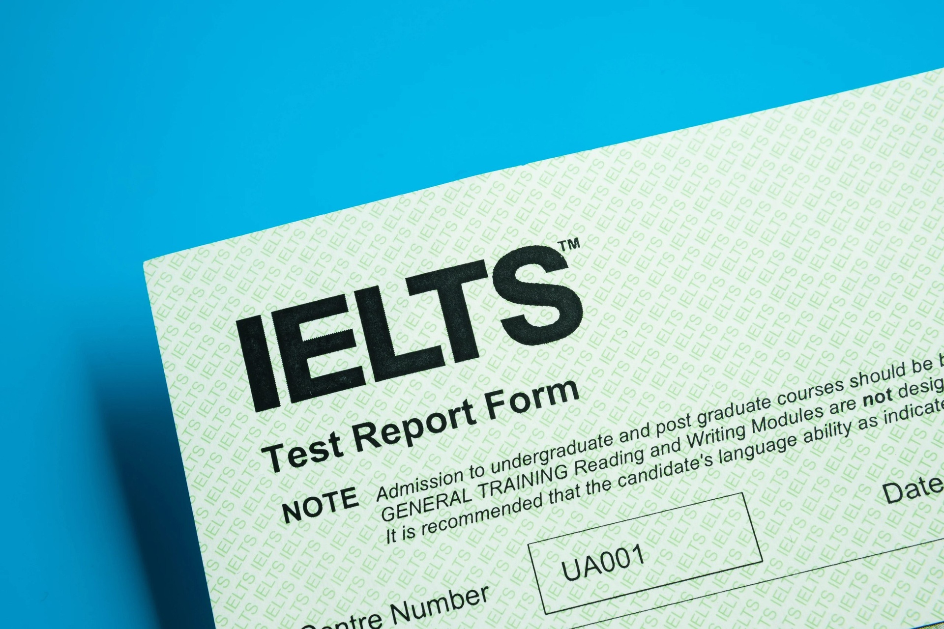 Điểm IELTS của người Việt giảm là do đề thi khó hơn?- Ảnh 2. Điểm IELTS của người Việt giảm là do đề thi khó hơn?- Ảnh 2.