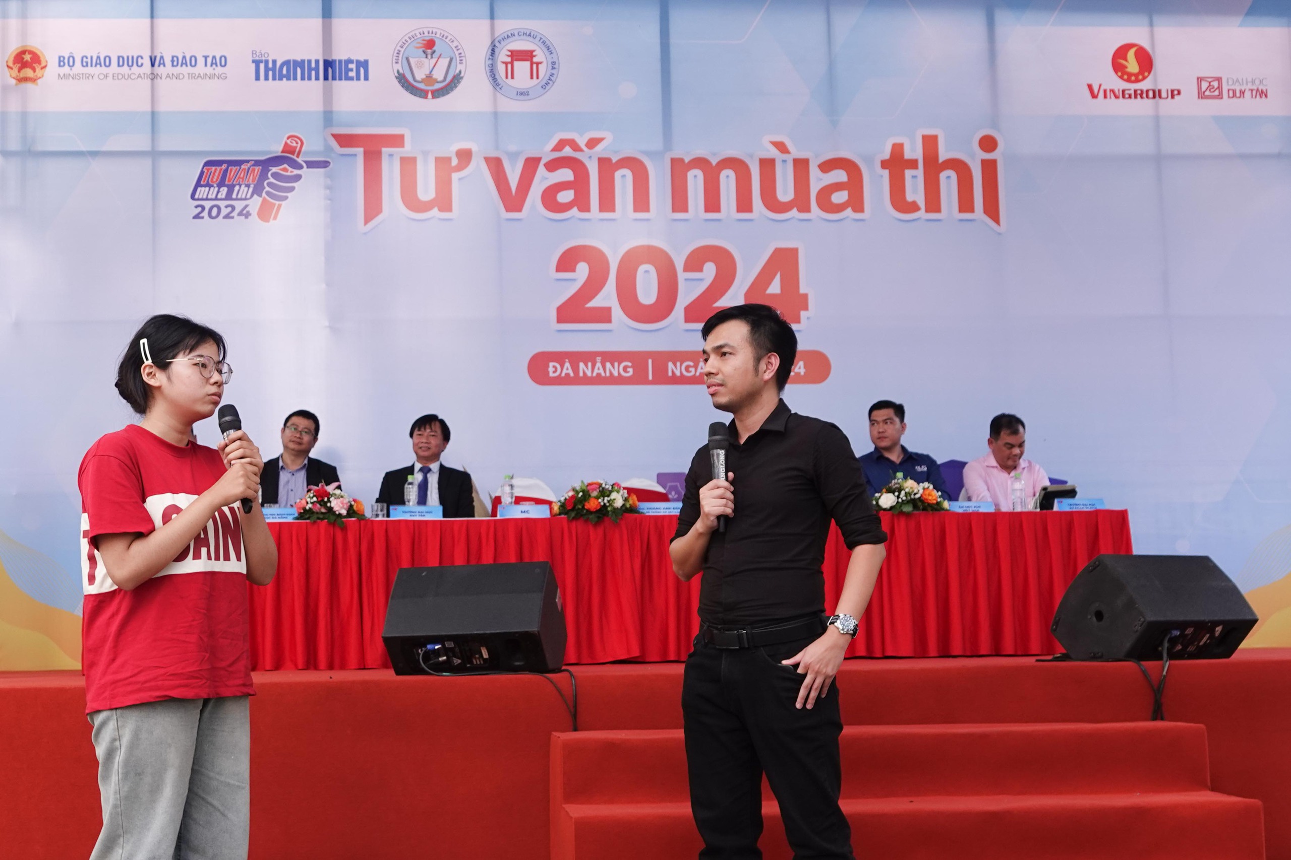 Tư vấn mùa thi: 'Ở bất cứ nơi đâu, phải luôn có năng lực tự thân'- Ảnh 3. Tư vấn mùa thi: 'Ở bất cứ nơi đâu, phải luôn có năng lực tự thân'- Ảnh 3.