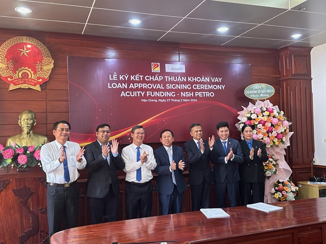 Lãnh đạo các cấp tham dự lễ Lãnh đạo các cấp tham dự lễ