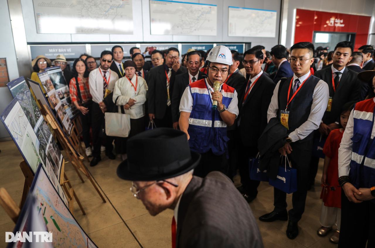 Kiều bào khắp thế giới về TPHCM đón Tết Nguyên đán 2024 - 7 Kiều bào khắp thế giới về TPHCM đón Tết Nguyên đán 2024 - 7