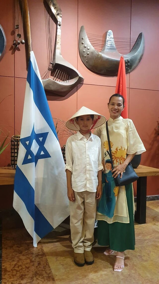 Người Việt ở Israel đón tết: Trầm lắng và đặt an toàn lên hàng đầu- Ảnh 3. Người Việt ở Israel đón tết: Trầm lắng và đặt an toàn lên hàng đầu- Ảnh 3.