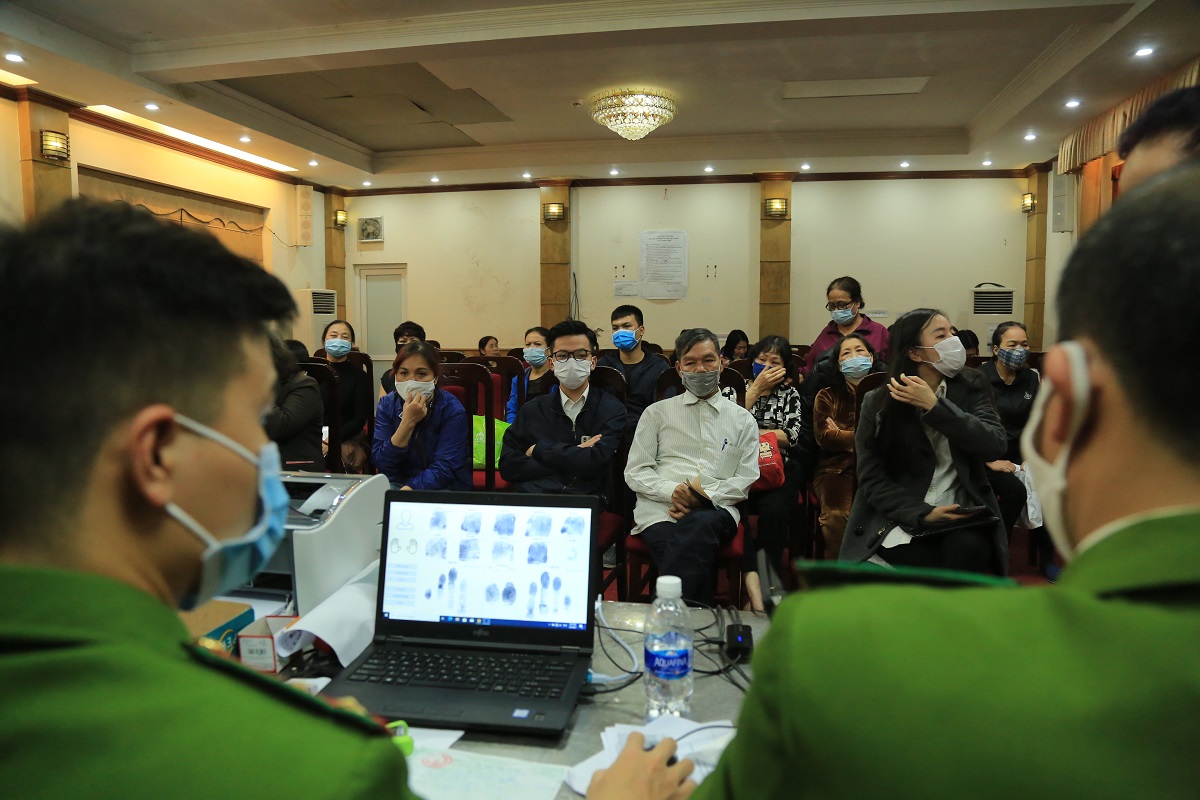 Bộ Công an lấy ý kiến về mẫu giấy chứng nhận căn cước- Ảnh 2. Bộ Công an lấy ý kiến về mẫu giấy chứng nhận căn cước- Ảnh 2.
